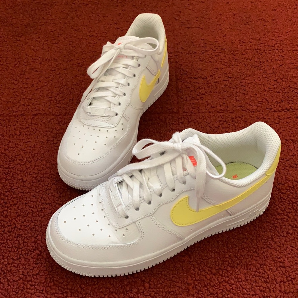 Nike Air Force 1 - Lemon!